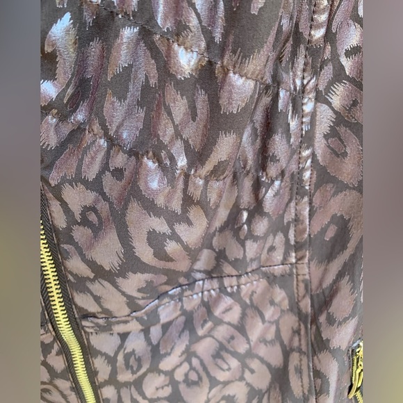 Chicos Zenergy rich chocolate Sz 2 (12-14) stretchy lightweight zippered jacket - Picture 5 of 8